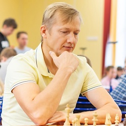Антипин Владимир Николаевич Тренер по шахматам